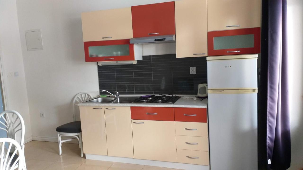Apartmani Niko Drasnice Exterior foto