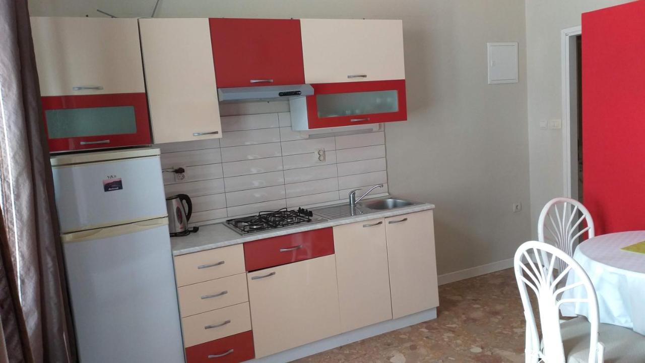 Apartmani Niko Drasnice Exterior foto