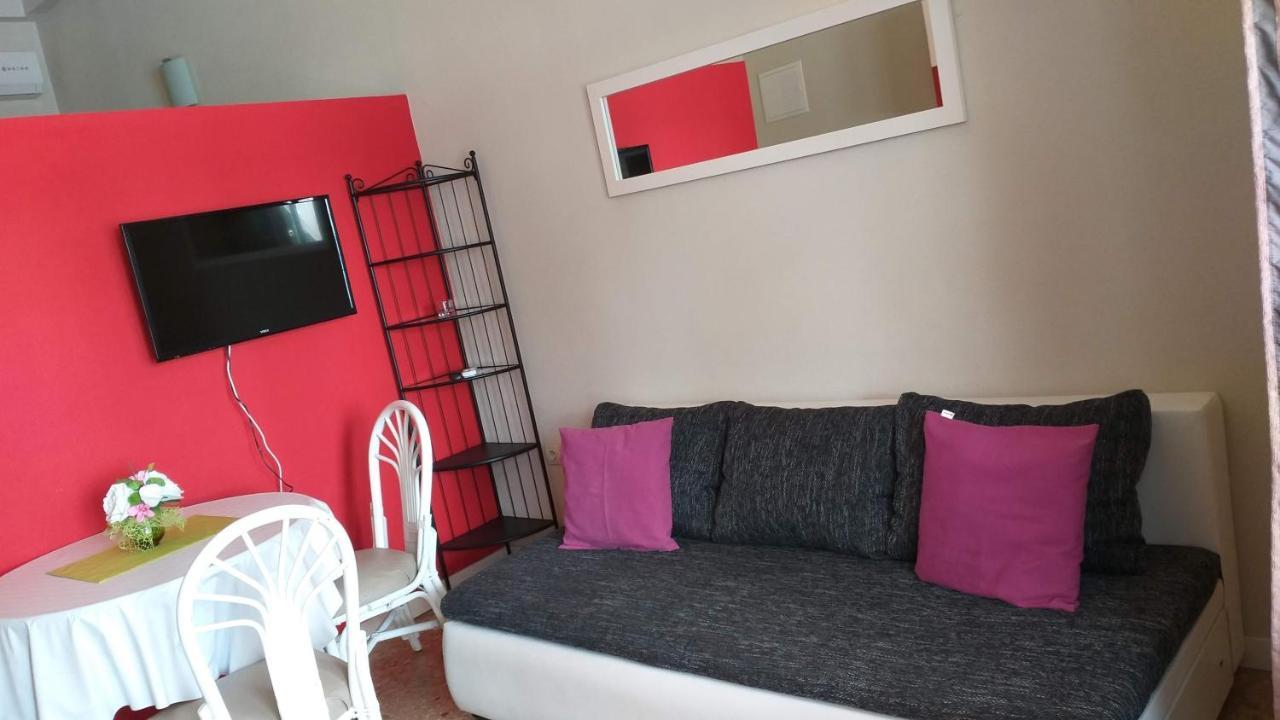 Apartmani Niko Drasnice Exterior foto