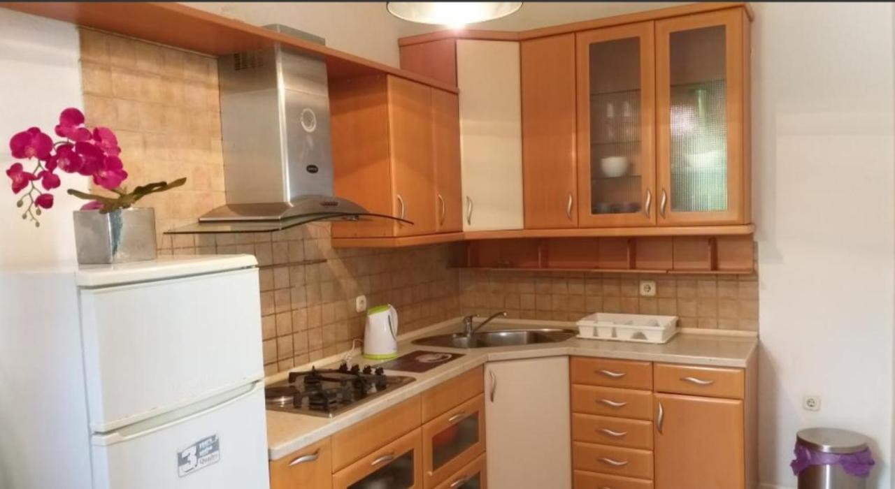 Apartmani Niko Drasnice Exterior foto