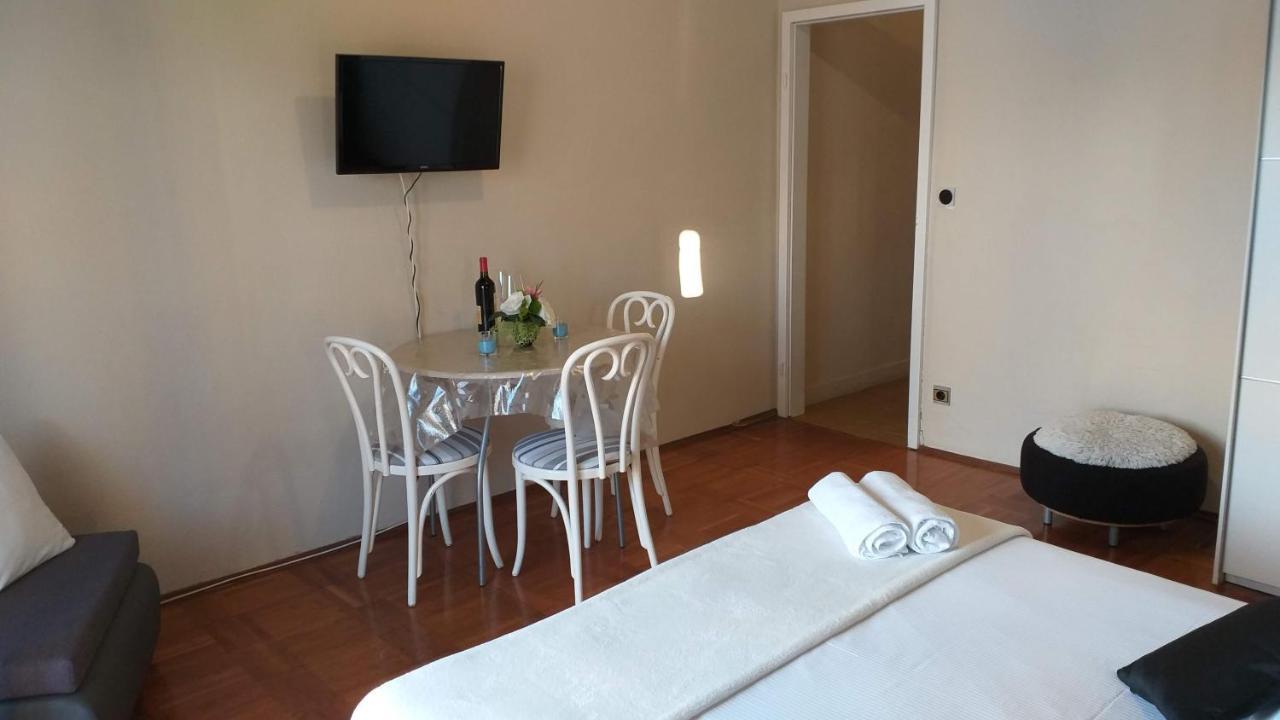 Apartmani Niko Drasnice Exterior foto