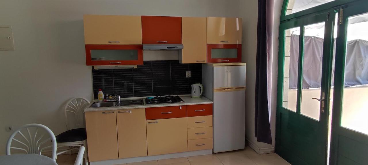 Apartmani Niko Drasnice Exterior foto